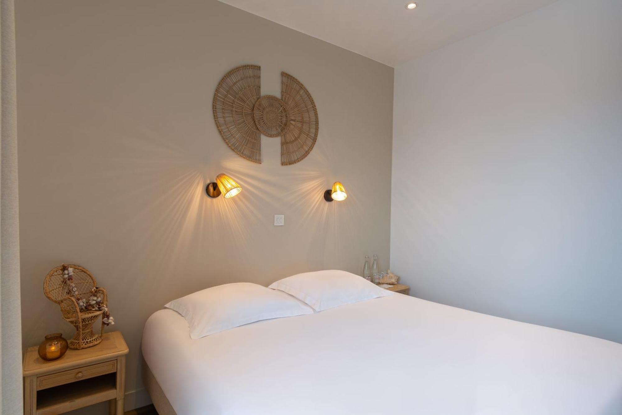 Hotel De La Plage กูร์เซิล-โซร์-แม ภายนอก รูปภาพ